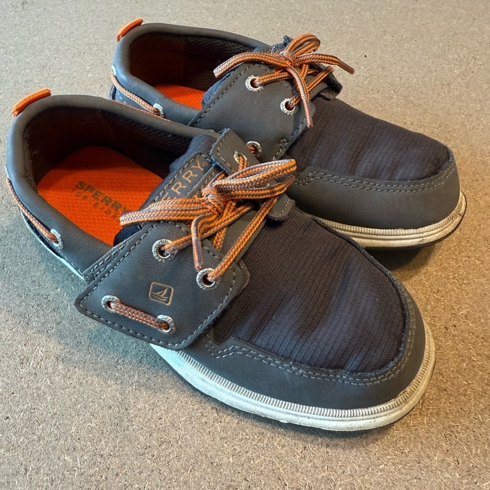Sperry Kids Navy and Orange Sneakers